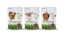 SuperZoo: Pet Greens Li'l Treats packs the power of green nutrition into three savory bite-sized recipes: Roasted Chicken, Healthy Salmon and Tasty Lamb - healthy pet treats, green nutrition pet products